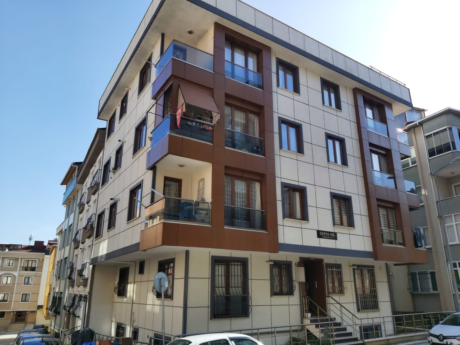 Libadye Çimen 3 Sokak